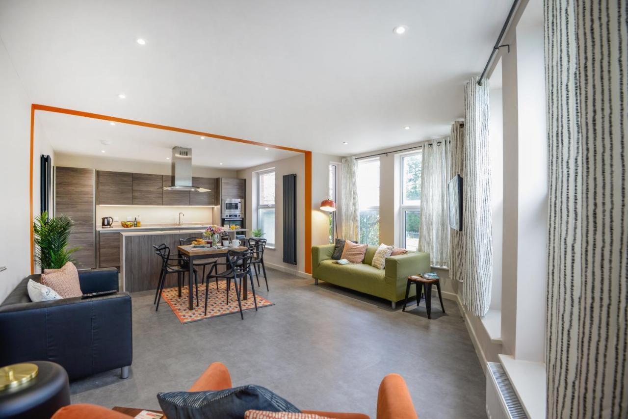 Apartment Three - Free Private Car Park - Sleeps 6 - 3 Shower Rooms - By Ocean City Retreats 플리머스 외부 사진