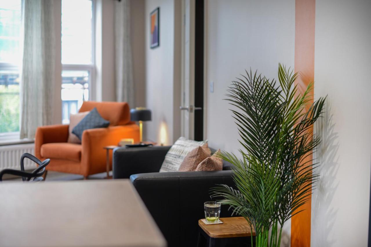 Apartment Three - Free Private Car Park - Sleeps 6 - 3 Shower Rooms - By Ocean City Retreats 플리머스 외부 사진