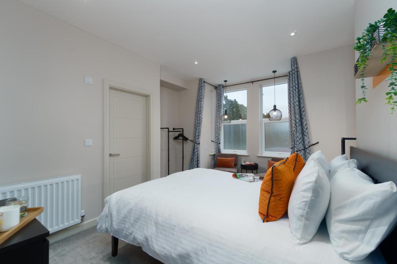 Apartment Three - Free Private Car Park - Sleeps 6 - 3 Shower Rooms - By Ocean City Retreats 플리머스 외부 사진