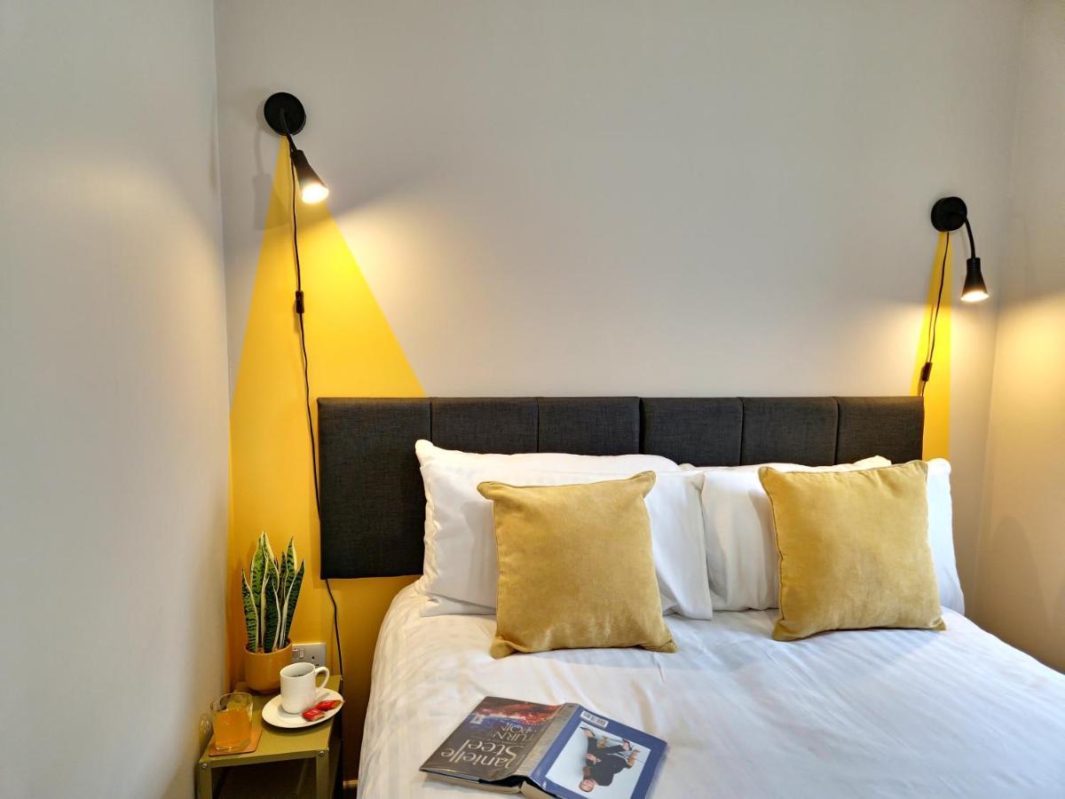 Apartment Three - Free Private Car Park - Sleeps 6 - 3 Shower Rooms - By Ocean City Retreats 플리머스 외부 사진